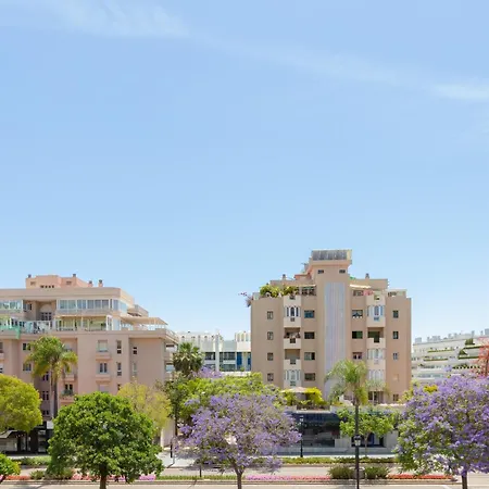Апартаменти Marbella Suites *