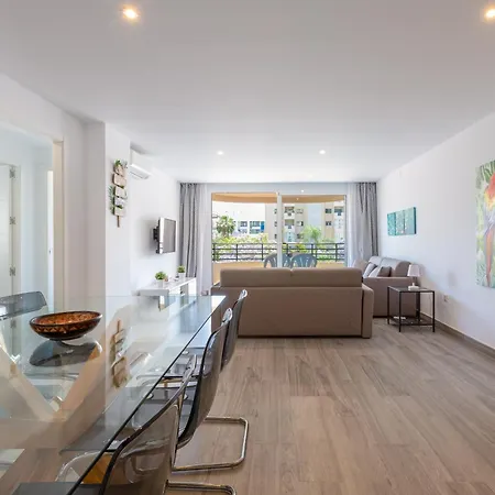 Marbella Suites Lejlighed
